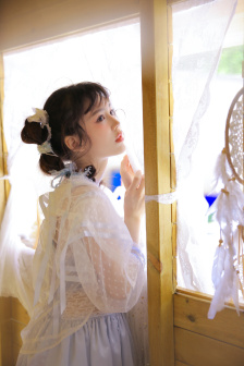穿越到女儿国